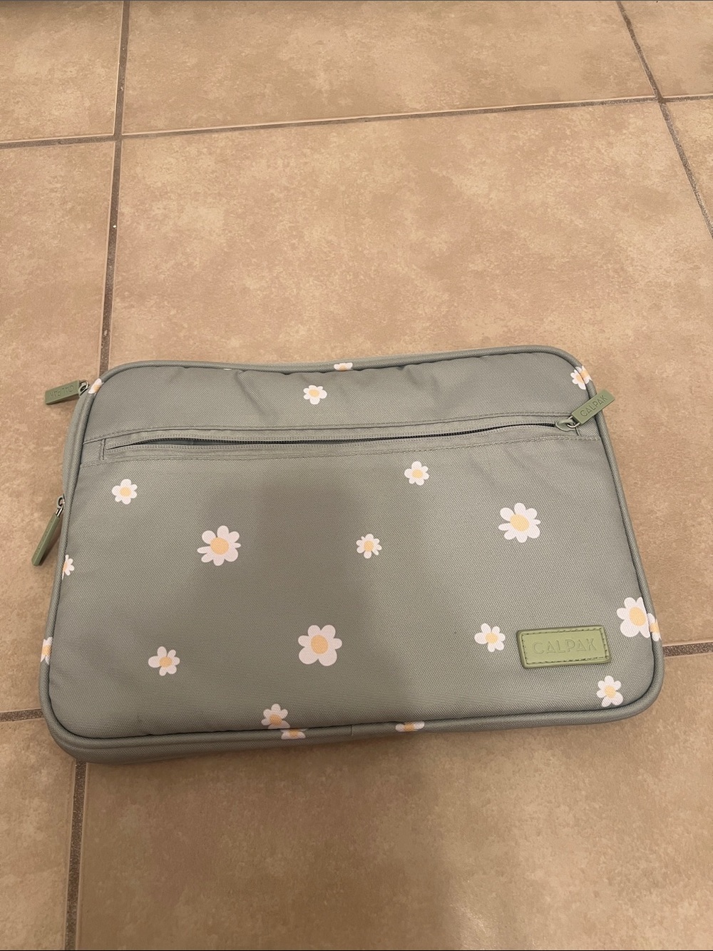 Calpak Daisy Laptop Sleeve